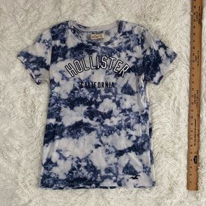 Hollister size extra small tee shirt gently used